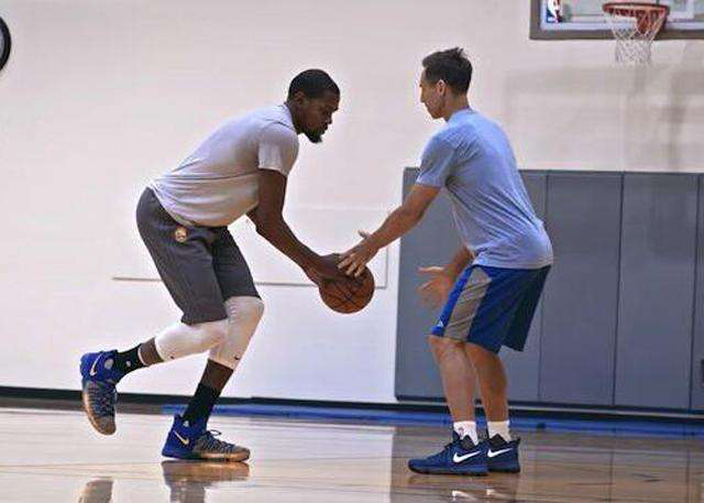 的双重考验 的双重考验