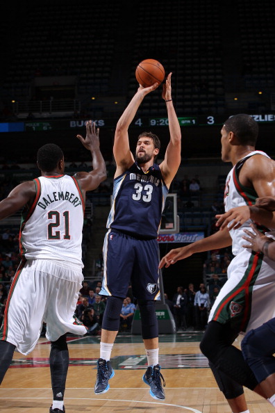 在防守端同 在防守端同