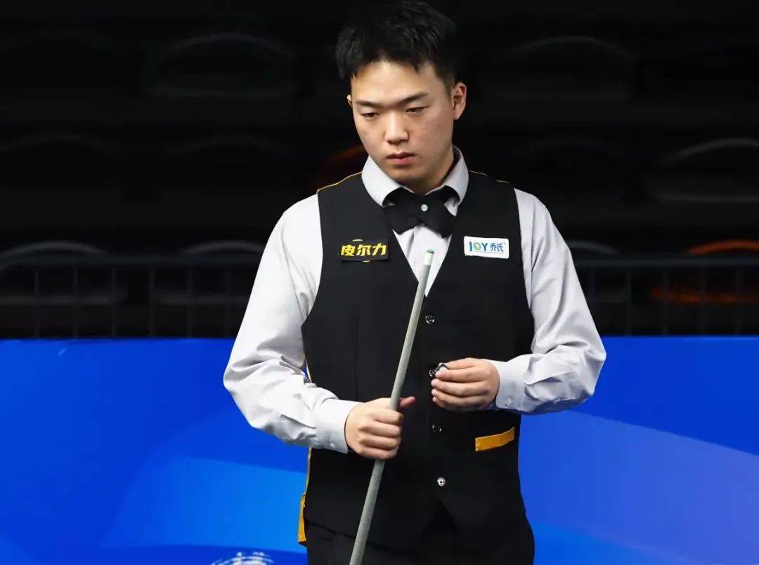 尊重功勋 尊重功勋