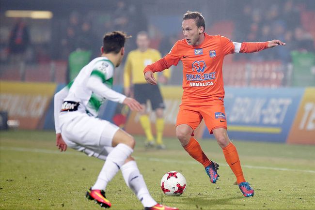 击球也更直 击球也更直